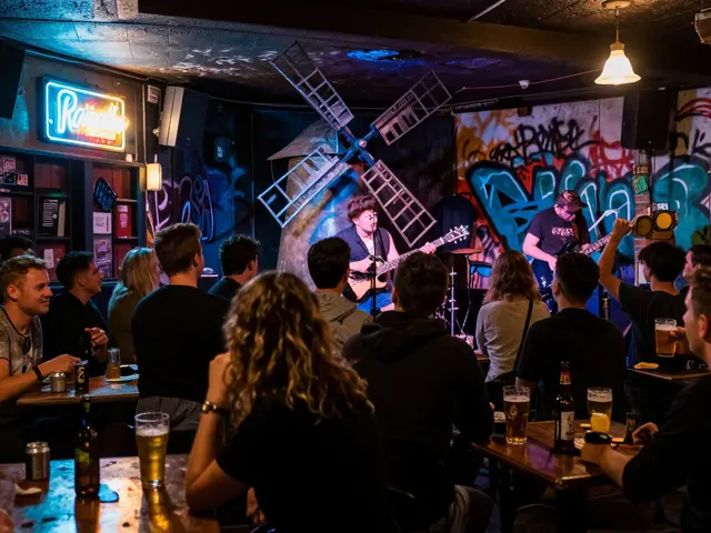 10 Must-Visit Nightlife Hotspots in London for a Memorable Night Out